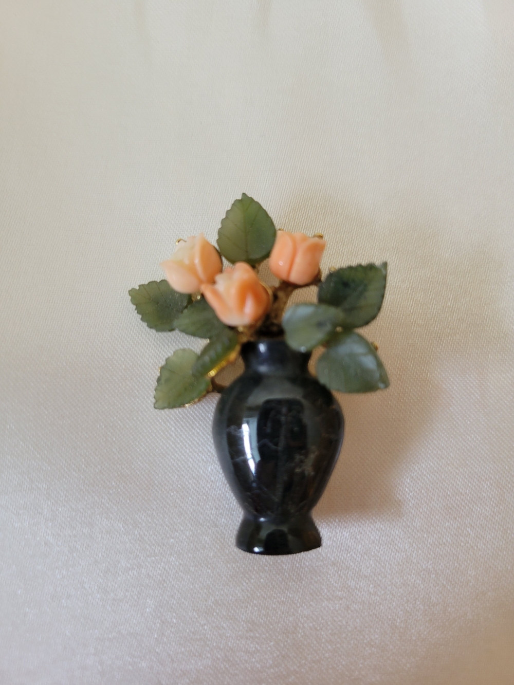 Vintage SWOBODA Coral and JADE Pin/brooch